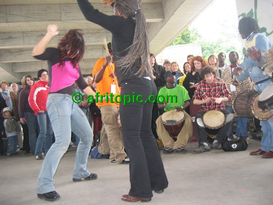 ../Images/afw2006c 100.jpg